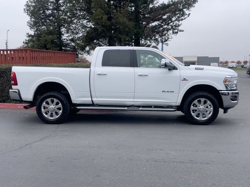 Used 2020 RAM 2500 Laramie image 8