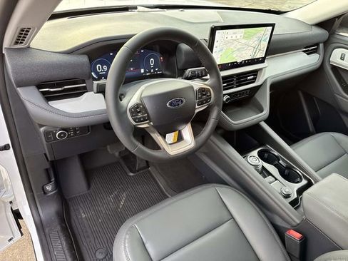 New 2026 Ford Explorer Active w/ Active Comfort Package image 20