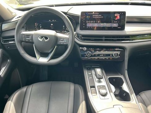 Certified 2026 INFINITI QX60 Luxe w/ Cargo Package FWD image 14