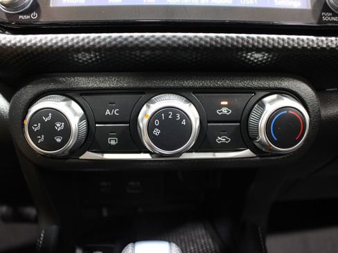 Used 2023 Nissan Kicks SV FWD image 15