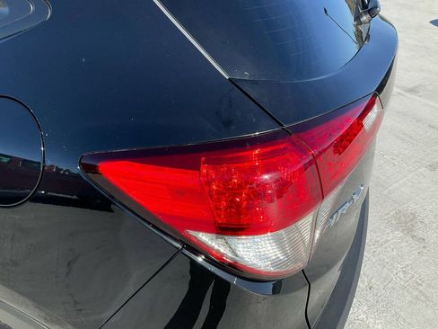 Used 2022 Honda HR-V EX image 35