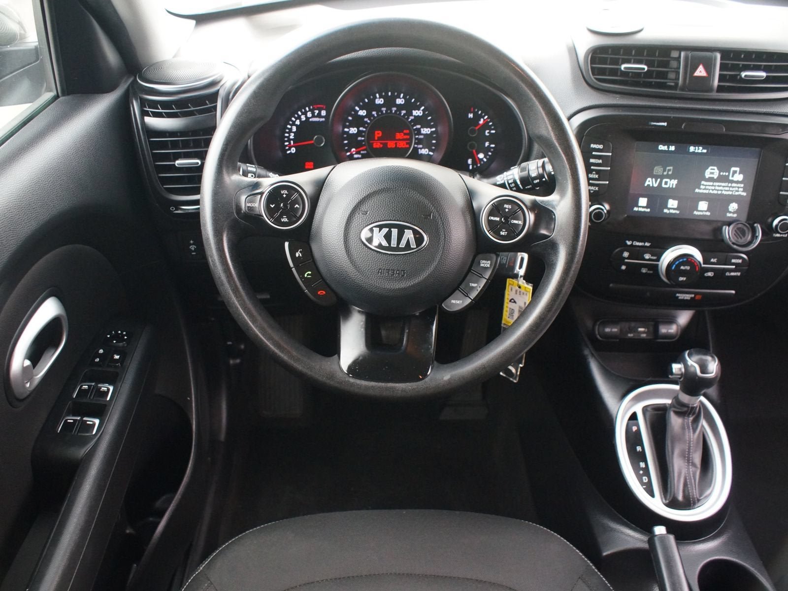 Used 2018 Kia Soul + FWD image 5