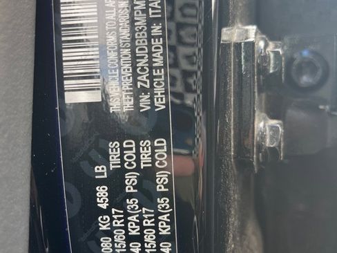 Used 2021 Jeep Renegade Latitude w/ Sun & Sound Group image 30