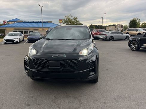 Used 2021 Kia Sportage S w/ S AWD Premium Package image 8