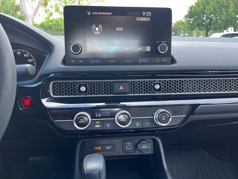 Used 2024 Honda Civic LX image 9