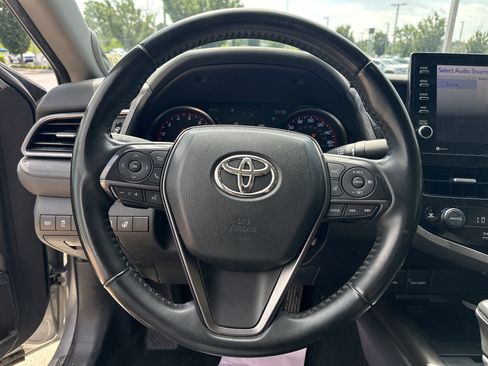 Used 2022 Toyota Camry XSE w/ Navigation Package FWD image 14