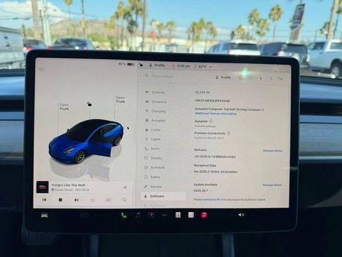 Used 2023 Tesla Model 3 Standard Range RWD image 16