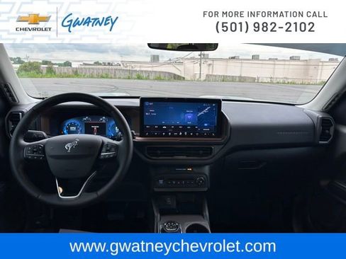 Used 2025 Ford Bronco Sport Outer Banks w/ Outer Banks Tech Package+ AWD/4WD image 24