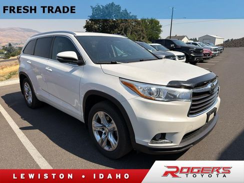 Used 2014 Toyota Highlander Limited Platinum AWD/4WD image 1