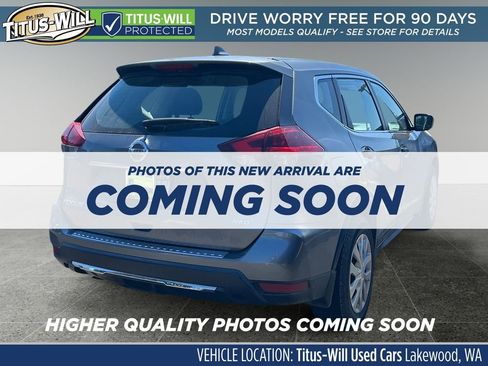 Used 2018 Nissan Rogue S AWD/4WD image 4