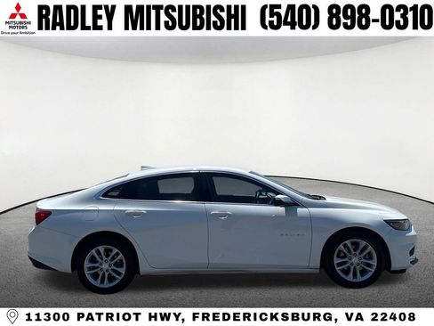 Used 2018 Chevrolet Malibu Hybrid FWD image 20