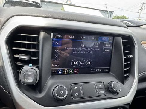 Used 2023 GMC Acadia SLE w/ Driver Convenience Package AWD/4WD image 32