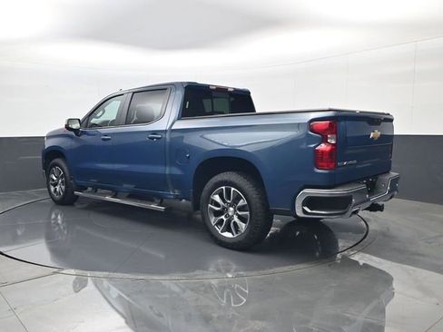 Used 2024 Chevrolet Silverado 1500 LT image 7