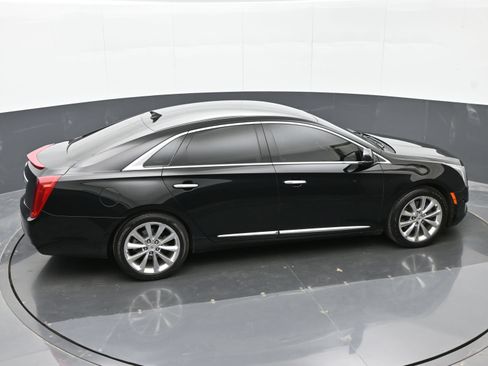Used 2014 Cadillac XTS Luxury w/ Driver Awareness Package FWD image 31