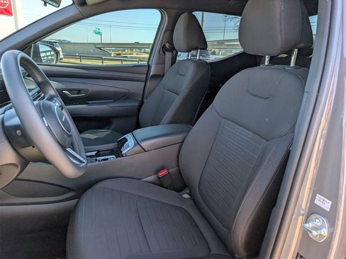 Used 2025 Hyundai Santa Cruz SE image 26