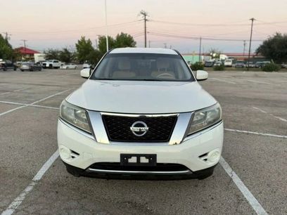 Used 2014 Nissan Pathfinder S