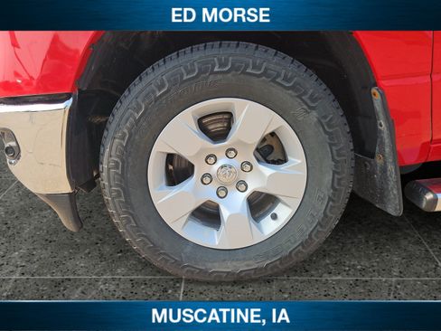Used 2023 RAM 1500 Big Horn AWD/4WD image 9