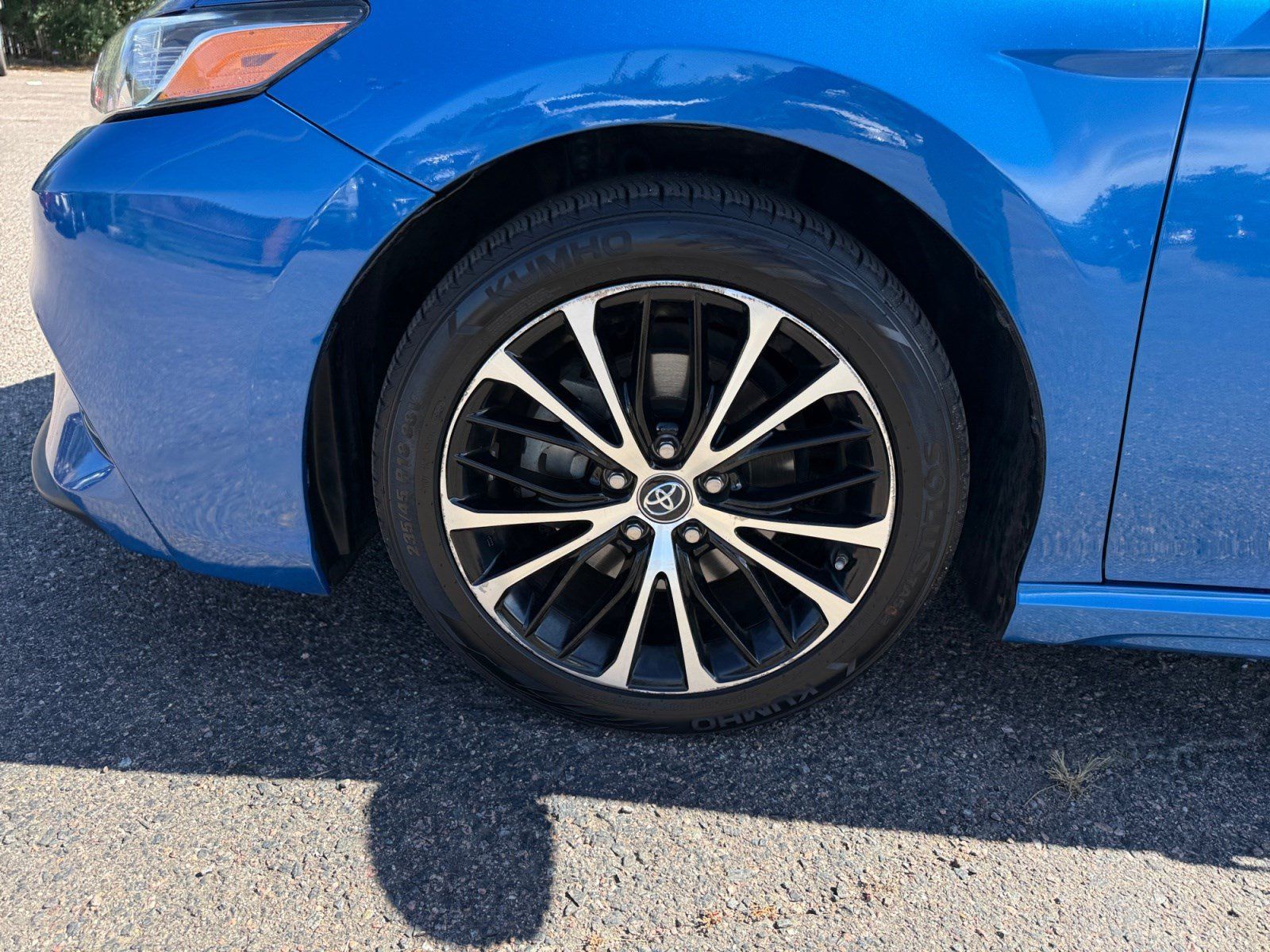 Used 2019 Toyota Camry SE FWD image 24