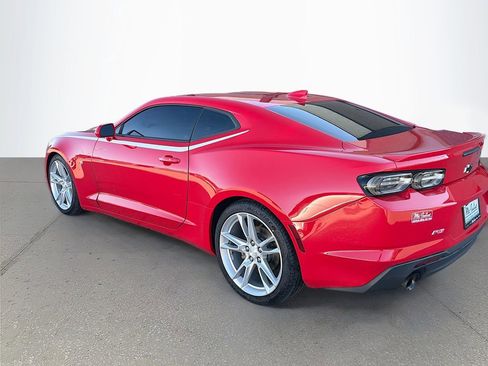 Used 2019 Chevrolet Camaro LT w/ RS Package image 7
