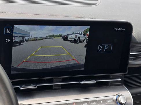 Used 2025 Hyundai Kona SEL AWD/4WD image 5