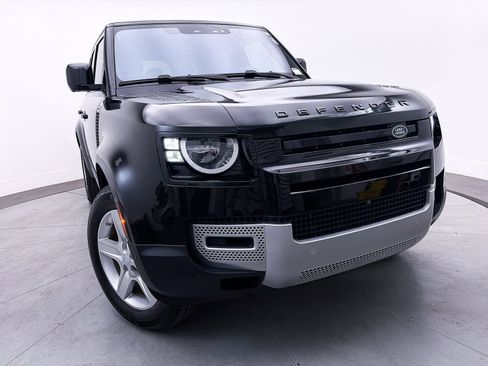 Used 2020 Land Rover Defender 110 S image 3