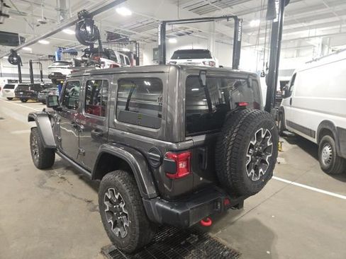 Used 2019 Jeep Wrangler Unlimited Rubicon w/ Steel Bumper Group image 7