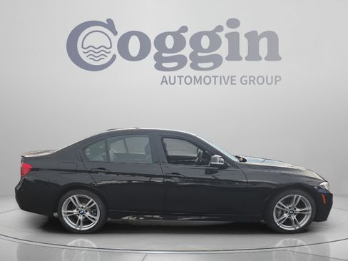Used 2018 BMW 340i xDrive Sedan w/ Premium Package AWD/4WD image 6