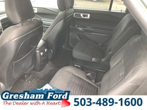 Certified 2020 Ford Explorer XLT w/ Comfort Package image 27
