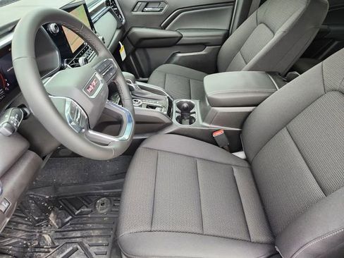 New 2025 GMC Canyon Elevation w/ Convenience Package image 9