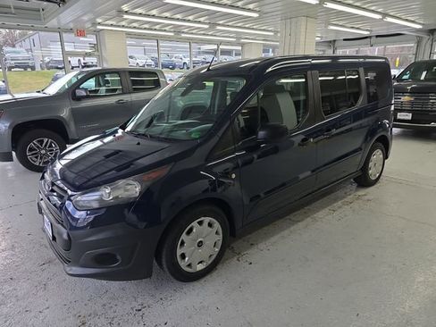 Used 2018 Ford Transit Connect XL image 4