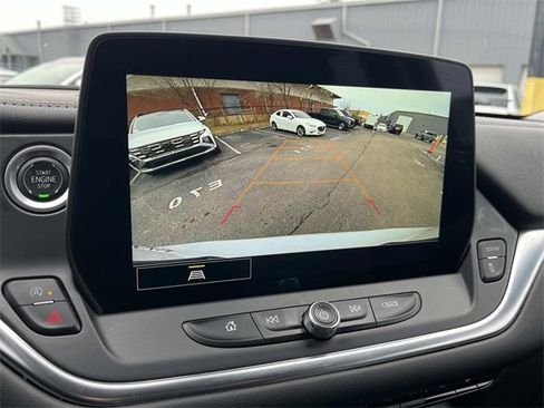 Used 2024 Chevrolet Blazer LT image 39