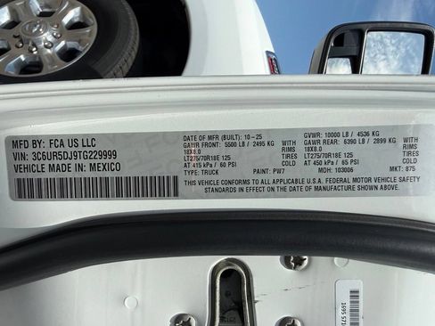 Used 2026 RAM 2500 Big Horn AWD/4WD image 34