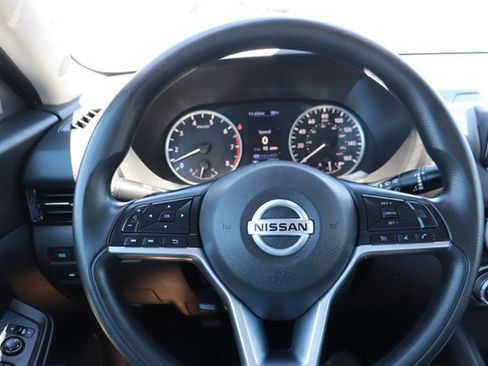 Used 2020 Nissan Sentra S FWD image 16