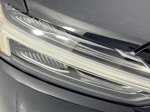 Used 2019 Volvo S60 T5 Inscription image 38