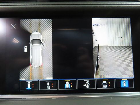 Used 2023 GMC Yukon Denali image 19