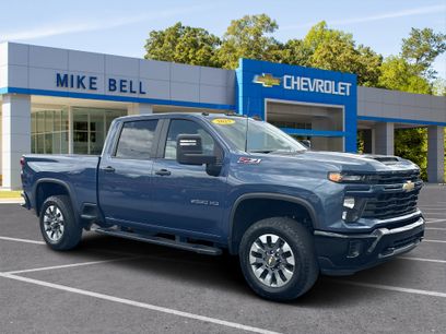 Used 2025 Chevrolet Silverado 2500 Custom w/ Custom Value Package