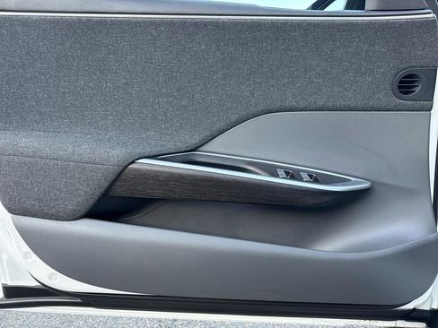 Used 2024 Lucid Air Touring image 26