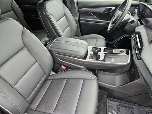Used 2026 Buick Enclave Sport Touring FWD image 18
