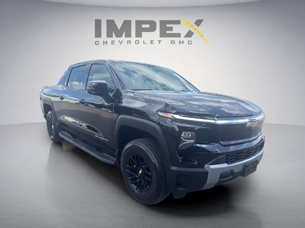 Used 2025 Chevrolet Silverado EV LT AWD/4WD image 7