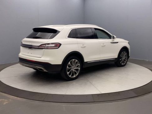 Used 2023 Lincoln Nautilus Reserve AWD/4WD image 5