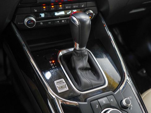 Used 2023 MAZDA CX-9 Touring Plus AWD/4WD image 23
