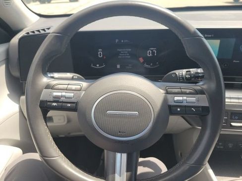 Used 2025 Hyundai Kona SEL FWD image 15