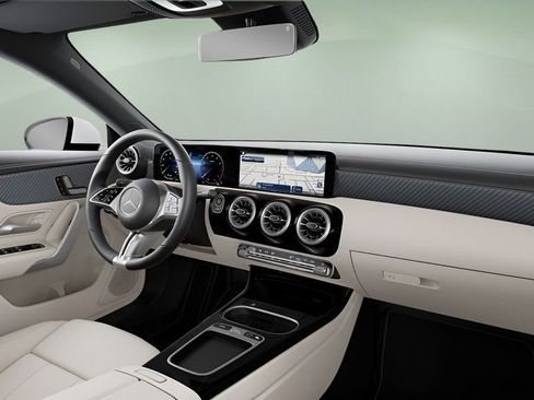 Used 2026 Mercedes-Benz CLA 250 image 41