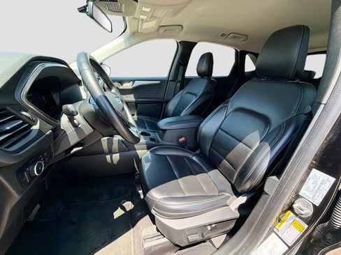 Used 2024 Ford Escape Platinum AWD/4WD image 23