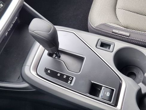 Certified 2024 Subaru Crosstrek 2.0i Premium image 21