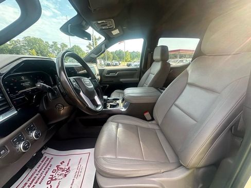 Used 2024 GMC Sierra 1500 SLT w/ SLT Premium Plus Package image 12