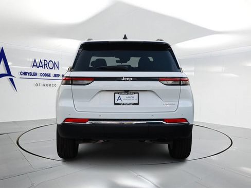 New 2026 Jeep Grand Cherokee Laredo RWD image 3