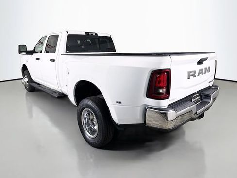 New 2026 RAM 3500 Tradesman AWD/4WD image 5