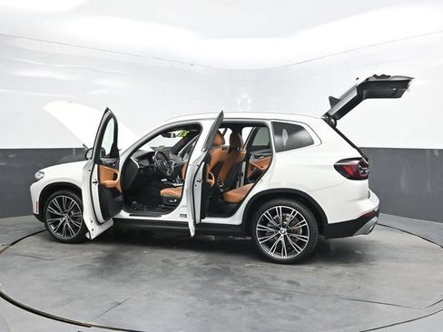 Used 2022 BMW X3 xDrive30i AWD/4WD image 43