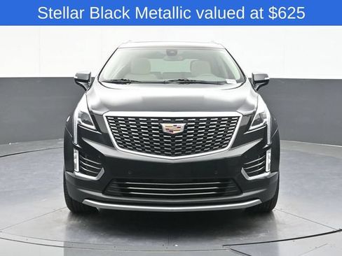 Used 2022 Cadillac XT5 Premium Luxury FWD image 2